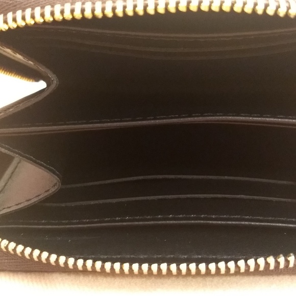 Louis Vuitton Giant Monogram Zippy Coin Purse - Picture 8 of 8